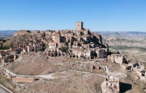 Esplorando le rovine abbandonate in tutto il mondo